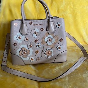 Michael Kors small purse and wallet